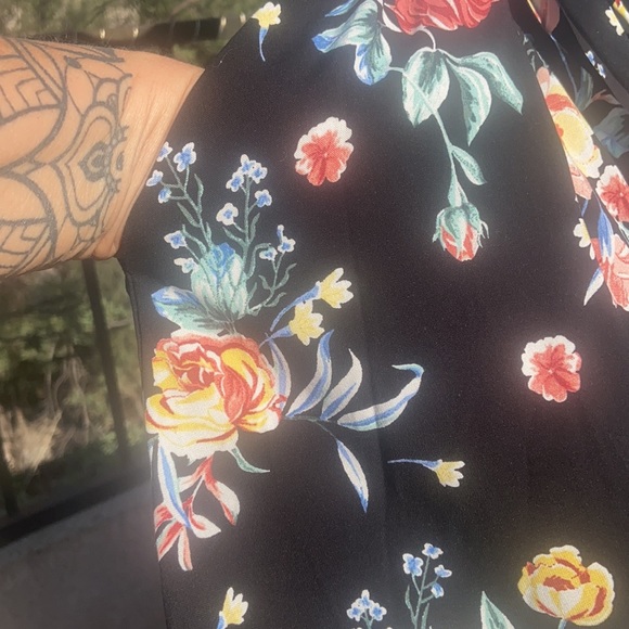 New Torrid Black Floral Summer Dress w/ POCKETS❣️ - Picture 6 of 16